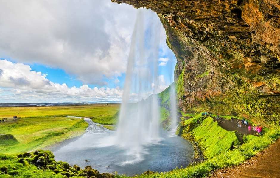 Lokað vegna sumarleyfa